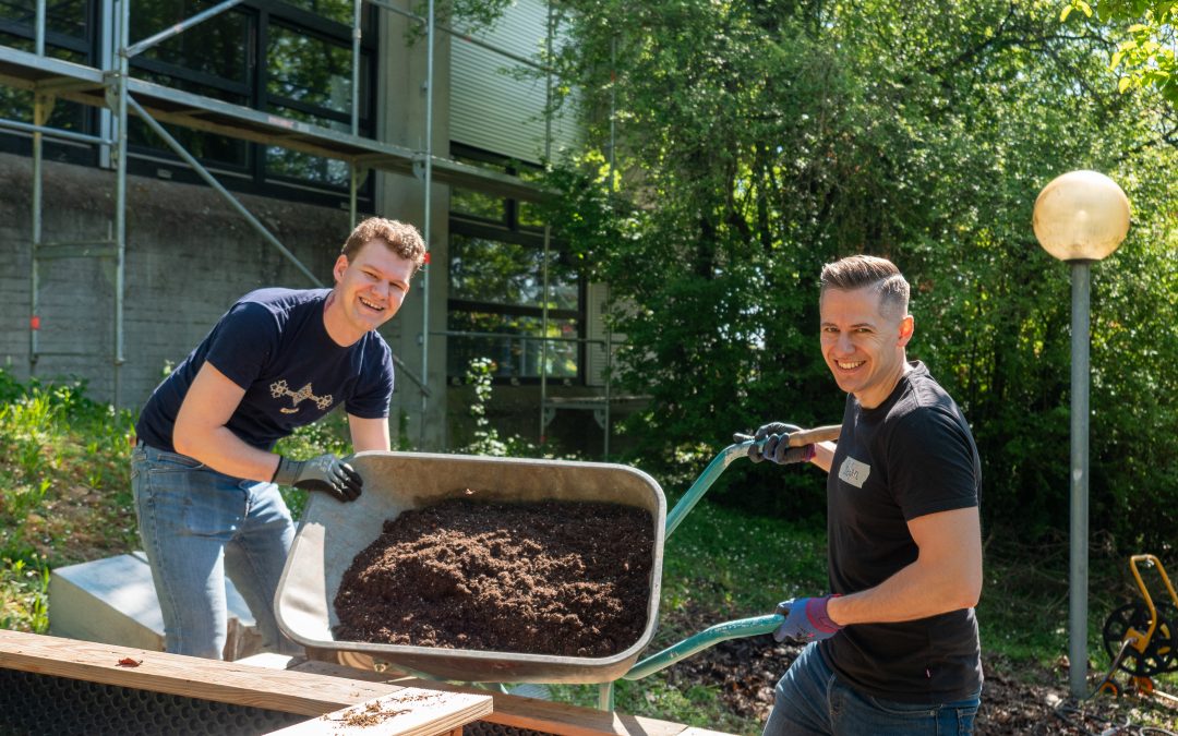 Trainees der SV SparkassenVersicherung engagieren sich auf der Karlshöhe Ludwigsburg