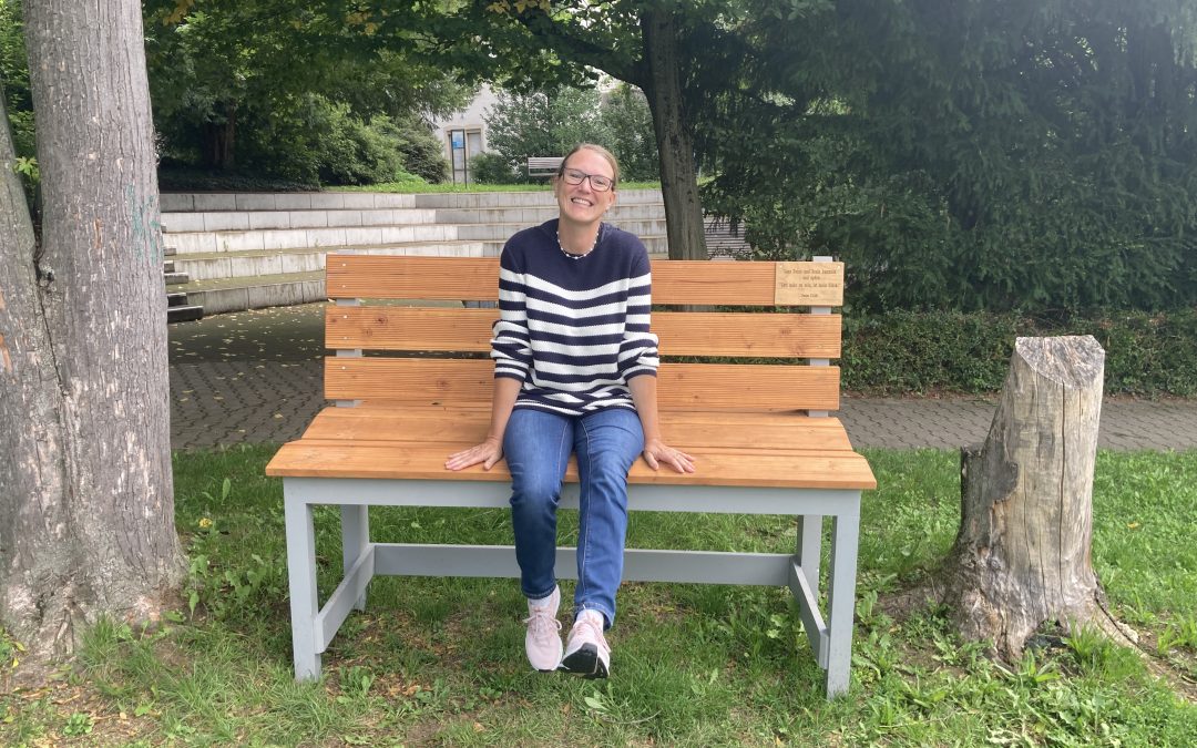 Sommergrüße von der Baumelbank: Ira Wagner